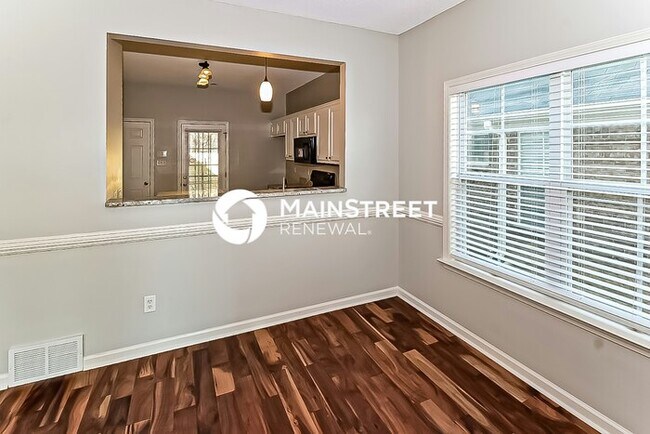 Foto del edificio - 3 Bedroom Pet-Friendly Home in Memphis, TN with Main Street Renewal