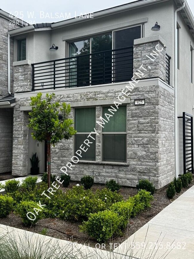 Foto del edificio - 425 W Balsam Ln