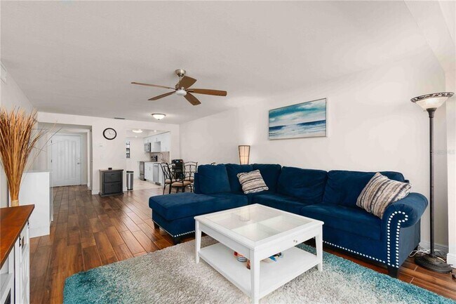 Foto del edificio - 1750 Belleair Forest Dr