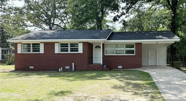 Building Photo - 109 Wellborn Rd