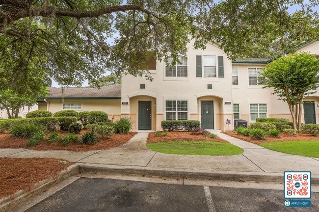 Building Photo - MOVE IN THIS YEAR - FREE MONTH'S RENT IN 1st 90 DAYS!