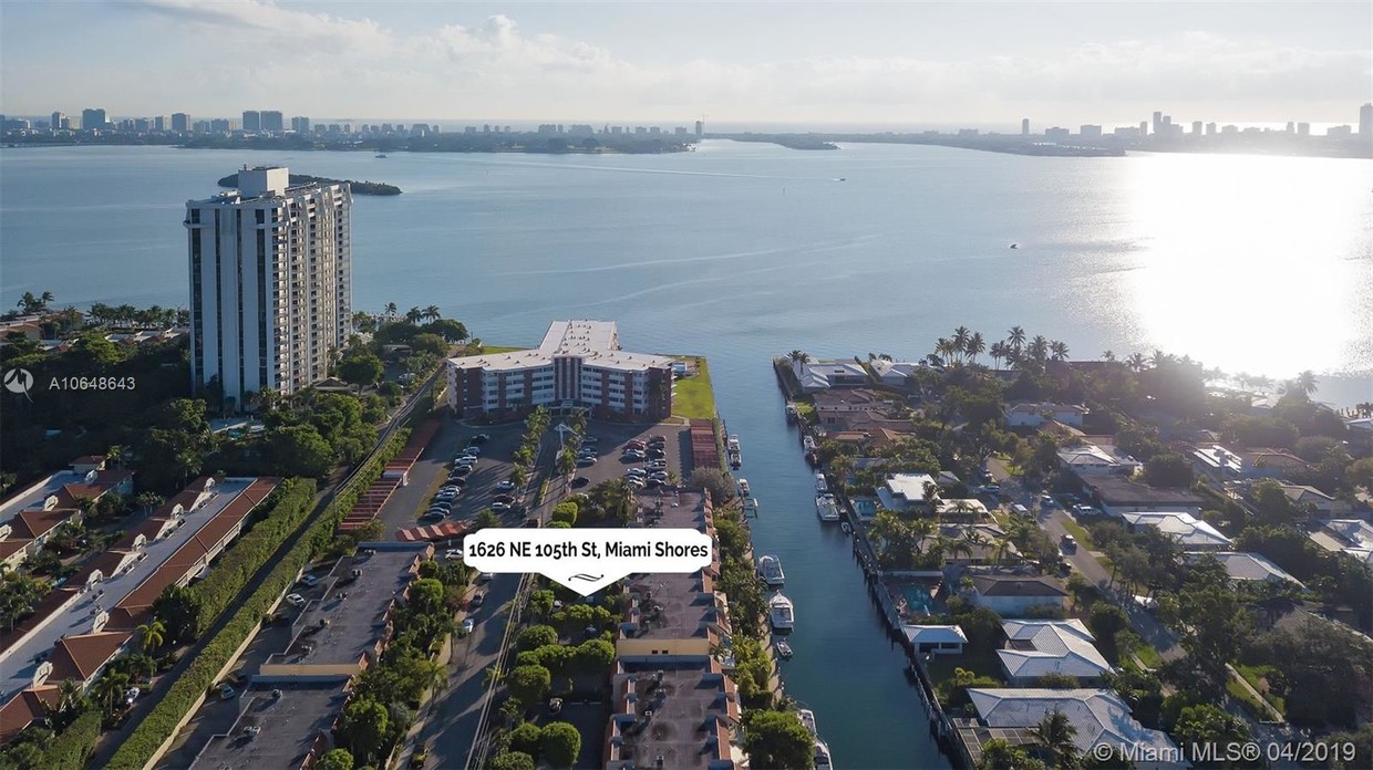 Primary Photo - HARBOUR CLUB VILLAS