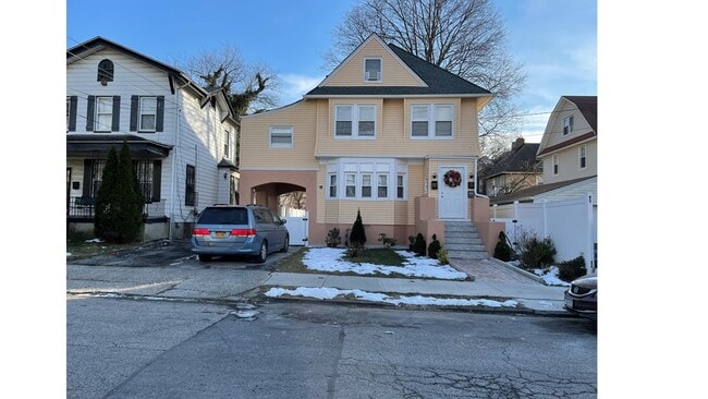 Front of house - 48 Adams St