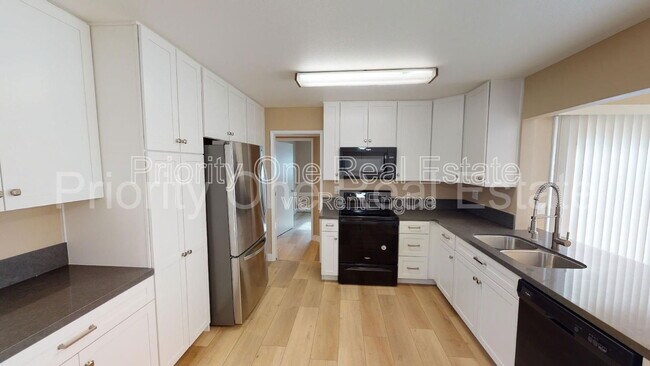 Building Photo - 15374 Calle Juanito