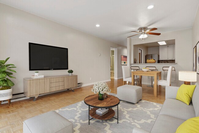 Building Photo - 218 Tilton Ave