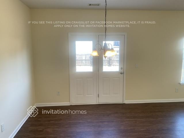 Foto del edificio - 4312 Violet Way Ct