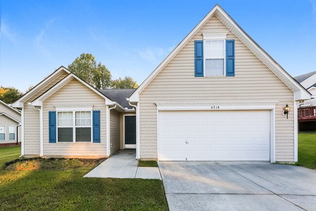 Building Photo - 4714 Adamshire Ave