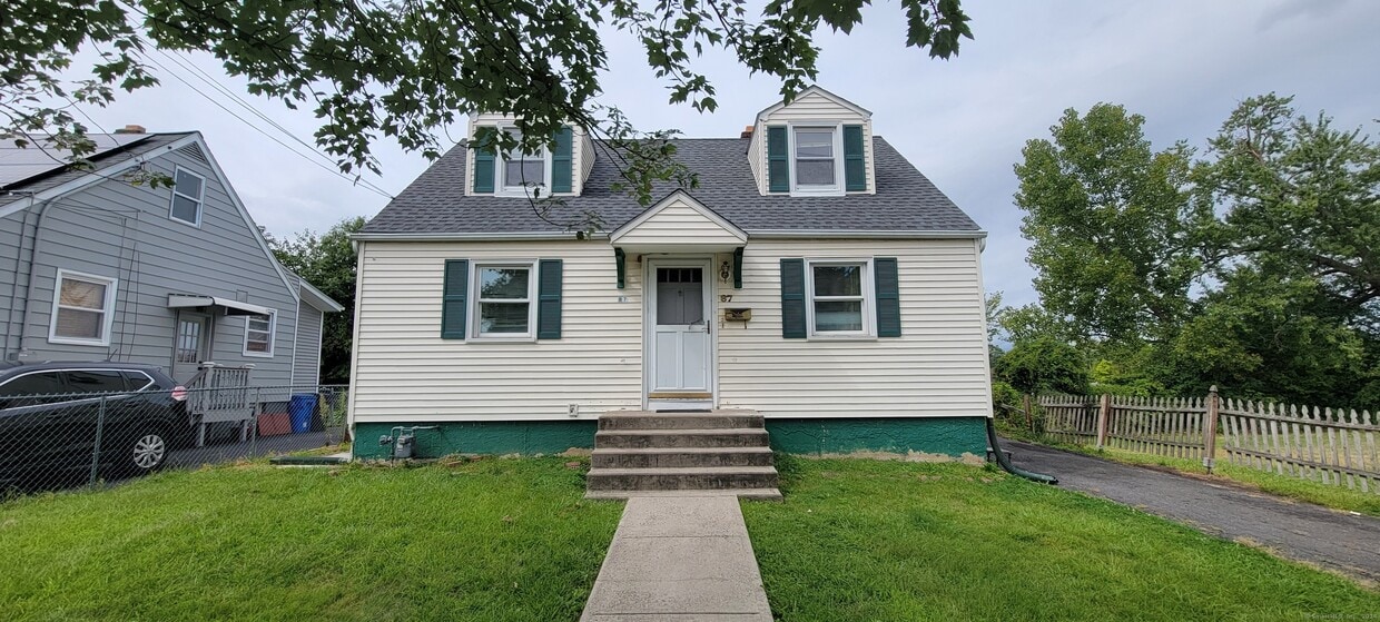 Foto principal - 87 Ellington St