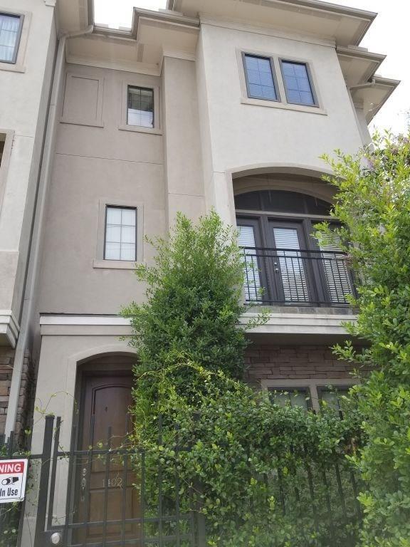 Foto principal - 1402 Wheeler Ave