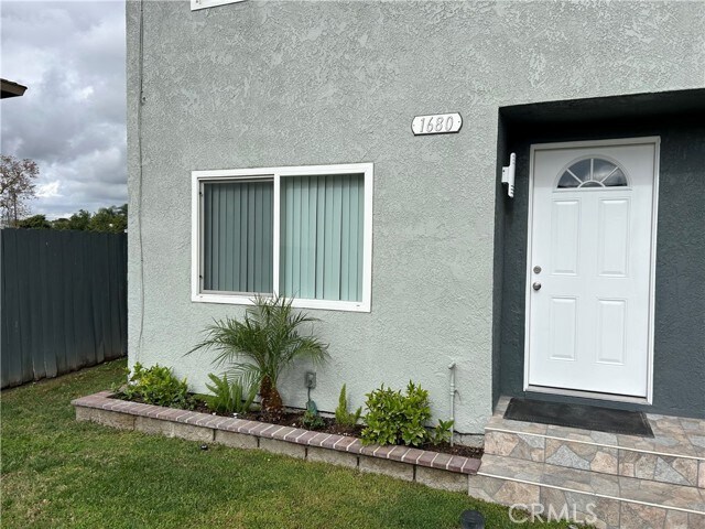 Foto del edificio - 1678 W Bonnie View Dr