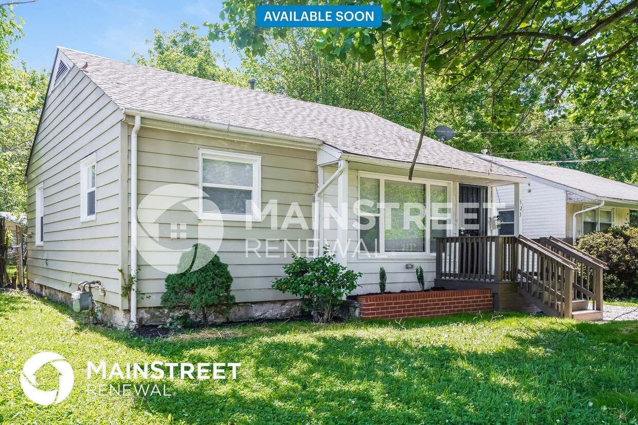 Primary Photo - 323 N 43rd St