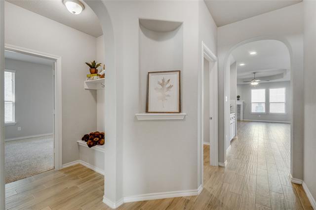 Foto del edificio - 821 Meadows Dr