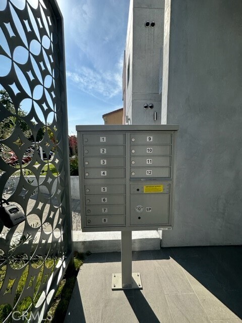 Foto del edificio - 325 Myrtle St