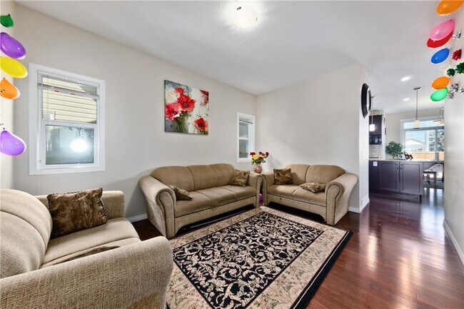 Photo du bâtiment - 91 Martha's Meadow Cl NE