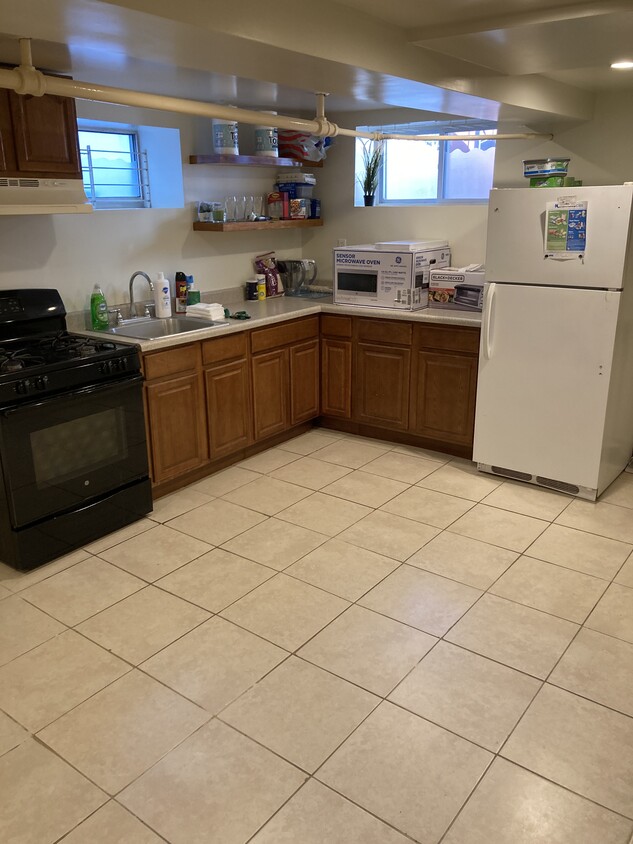 Kitchen - 3954 65th Pl