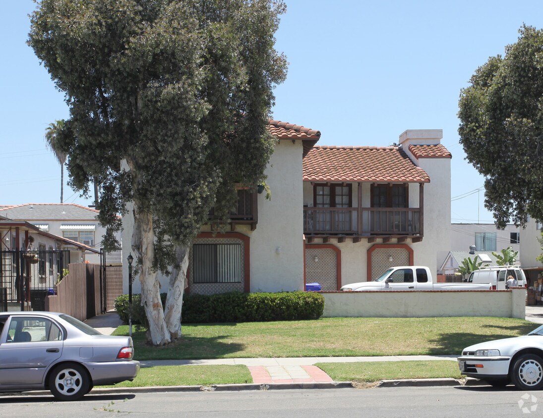 Building Photo - 4521 Hawley Blvd