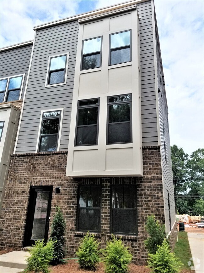 Apartments for rent near Scaleybark Charlotte NC