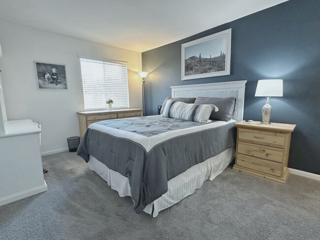 Foto del edificio - 4354 N 82nd St