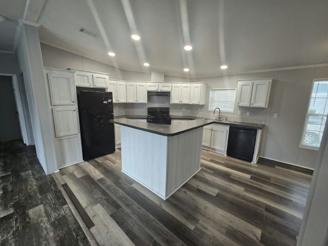 Building Photo - 1234 Reynolds Rd