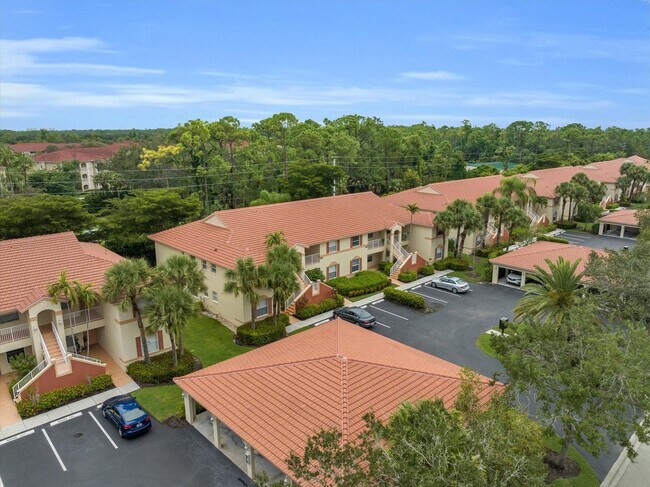 Foto del edificio - ***ANNUAL UNFURNISHED***NOW AVAILABLE***NO...