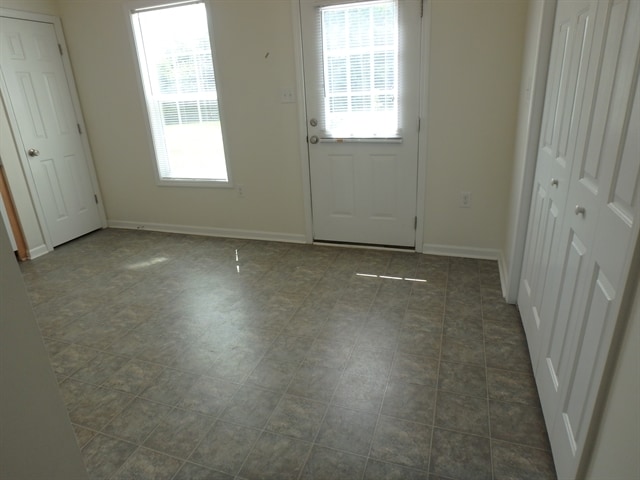 Building Photo - 43 Wolf Creek Ln