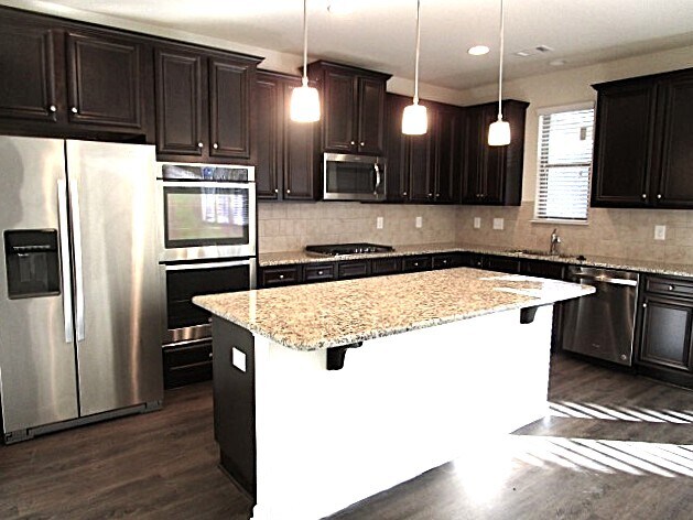 Building Photo - 97 Victoria Heights Dr