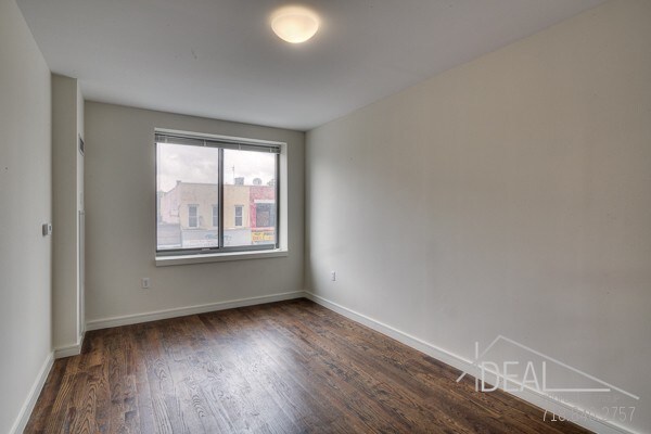 Foto principal - 1560 Fulton St