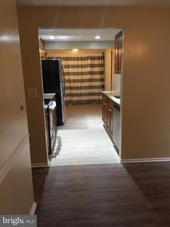 Building Photo - 18050 Chalet Dr