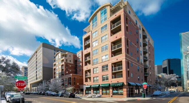 Photo - GORGEOUS NEW 7th FLOOR CONDO! CITY VIEWS, GARAGE + ALL UTILITIES INCL.