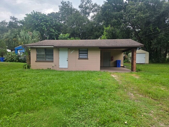 Building Photo - 3330 Dale Dr