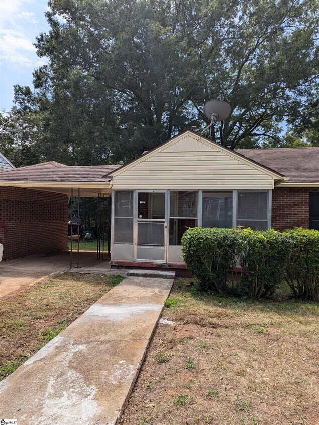 Foto principal - 507 Carver St