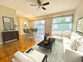 Building Photo - LaSalle Park Apartments