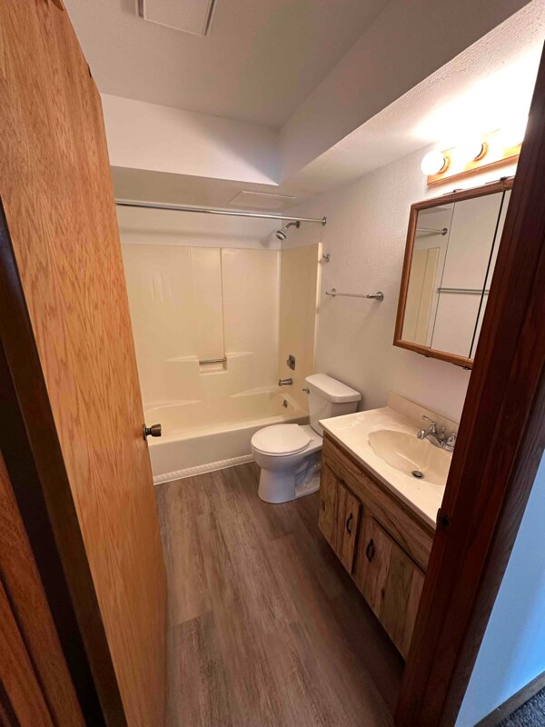 Foto del edificio - W151S6979 Cornell Cir