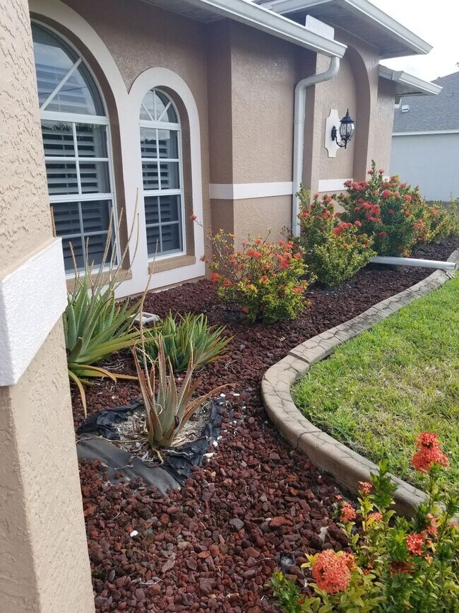 Foto del edificio - 2321 SW 19th St