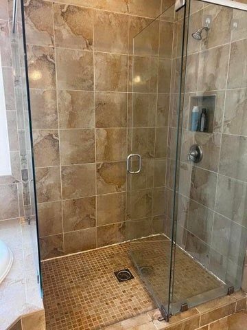 Foto del edificio - 9555 Phipps Ln