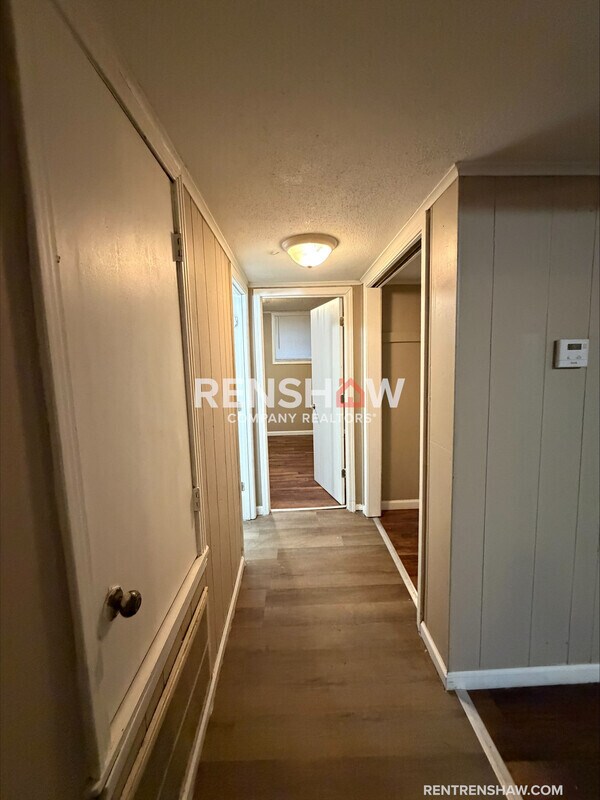 Foto del edificio - 3 Oakridge Dr