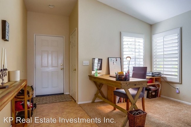 Building Photo - 3 br, 2.5 bath House - 4736 Ventana Way
