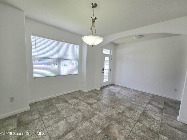 Foto del edificio - 1723 Musgrass Cir