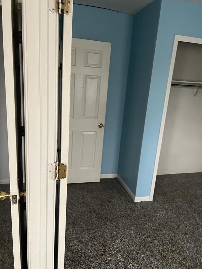 44206 Delco Blvd, Sterling Heights, MI 48313 House Rental in Sterling