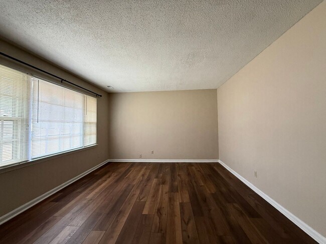 Foto del edificio - 2 Bedroom, 1 Bathroom Home