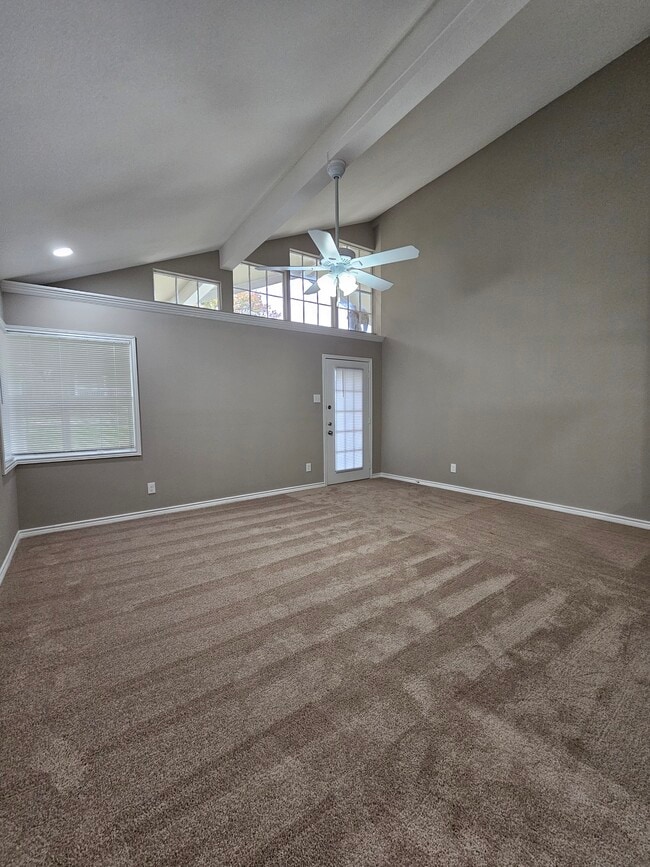 Living Room Continued - 10217 Kilarney Dr