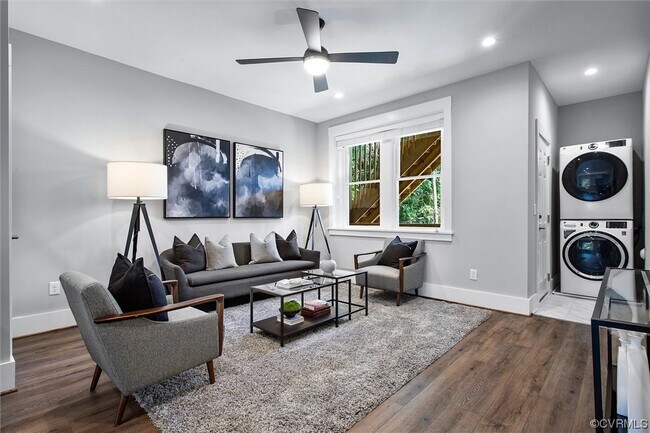 Foto del edificio - 2902 Idlewood Ave
