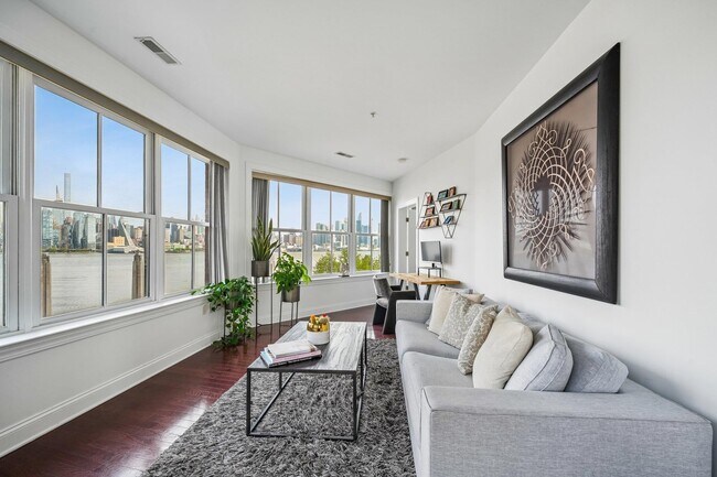 Foto del edificio - 22 Ave at Port Imperial