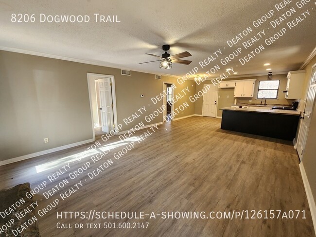 Foto del edificio - 8206 Dogwood Trail