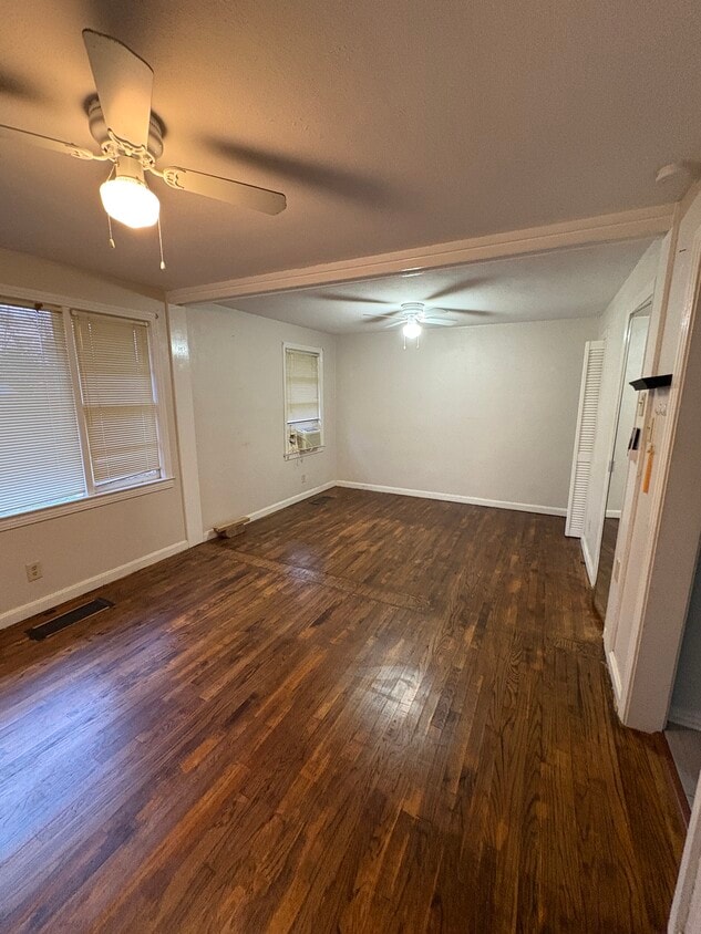 Building Photo - 9 Calhoun Rd