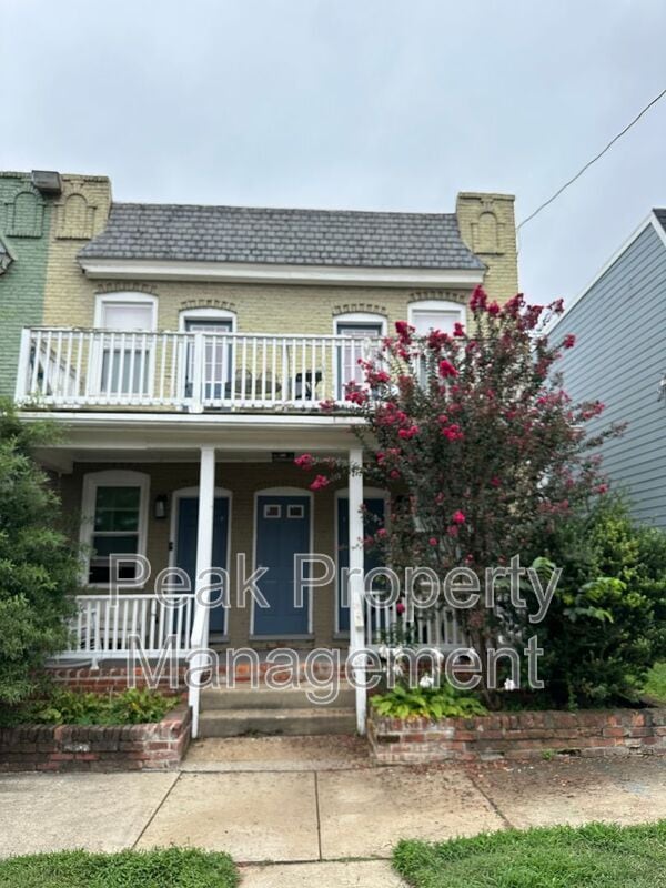 Building Photo - 613 N 32nd St