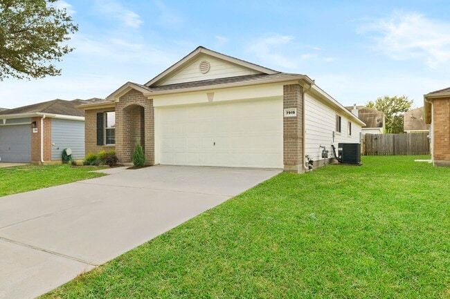Building Photo - 7919 Buffalo View Ln