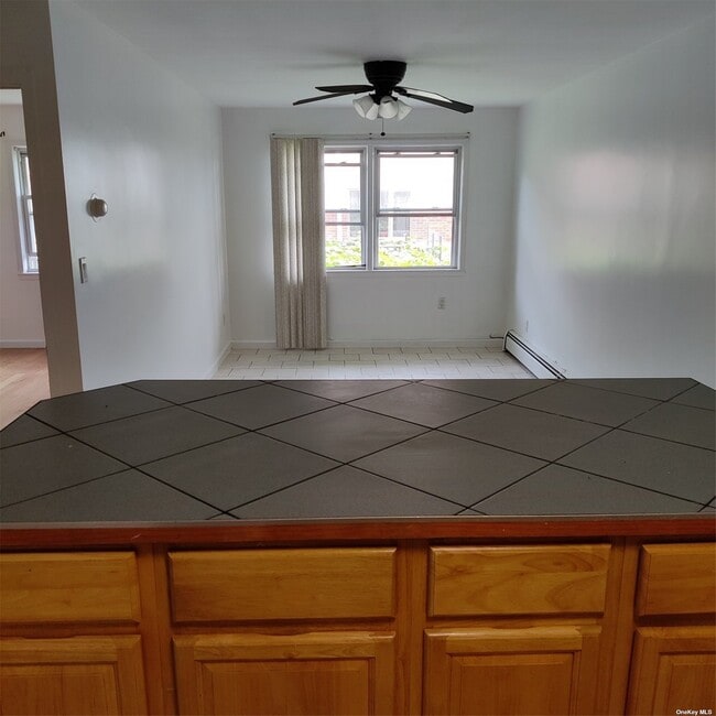 Building Photo - 11-71-71 129th St