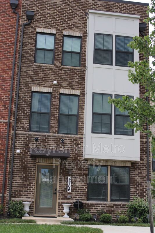 Foto del edificio - 4766 Towne Square Blvd