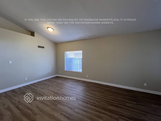 Foto del edificio - 710 S Catalina St